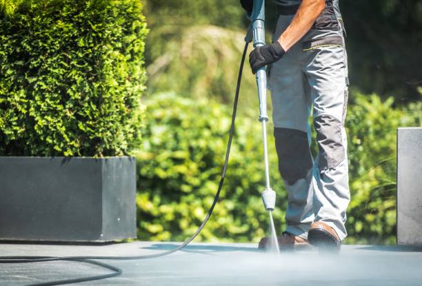Best Sign and Awning Cleaning  in Northwoods, MO